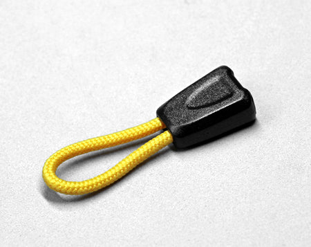 YNS | POM Zipper Pull Cord End | A3CE-3