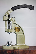 画像をギャラリービューアに読み込む, 改修された KAM DK-98 ヘビーデューティー手動リベットプレス - EXPERT | DK-98E