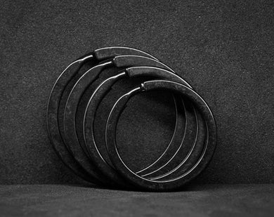 25 / 28 / 30 / 32 / 35 MM Black Plated Iron Flat Split Ring | EKR-SG