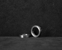 이미지를 갤러리 뷰어에 로드 , BW | [ LIMITED VERSION ] Hard-spring Titanium Snap Hook + O-ring | ETC-SH11