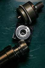 이미지를 갤러리 뷰어에 로드 , RIVETER | {LIMITED} 17mm Full-iron LAUREL WREATH Two Pronged Donut Jeans Button | KTCB-L17