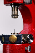 Load image into Gallery viewer, YKK | 24L / 15MM LAUREL WREATH Ring-spring Snap Fastener | YL15C-SK35M