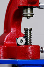 Load image into Gallery viewer, YKK | 17mm Long-shank LAUREL WREATH One-piece Twin-prong Jeans Button | YTCB-L17