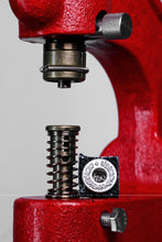 画像をギャラリービューアに読み込む, YKK | 17mm Iron-cap LAUREL WREATH S-wire Twin Prong Jeans Button with Extra-Long Tack | YTCB-SF17R