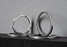 Load image into Gallery viewer, 20 / 25 / 28 / 30 / 32 / 35 MM 304 Stainless Steel Flat Split Ring | EKR-SA